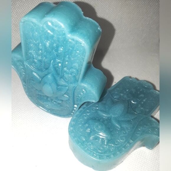 HAND crafted positive eye organic Blueberry soap bar - Picture 7 of 12